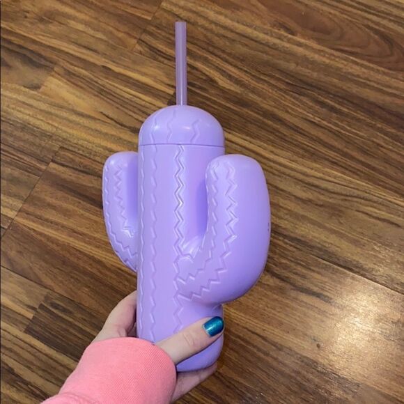 Pink Sky NWOT Purple Cactus Cup w/ Straw - Picture 2 of 2
